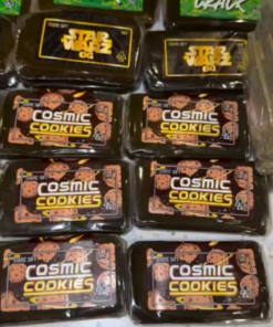 "Sheesh Static Hash is a premium solventless static sift hash offering clean flavor, high potency, and smooth full-spectrum effects. Pure, bold.